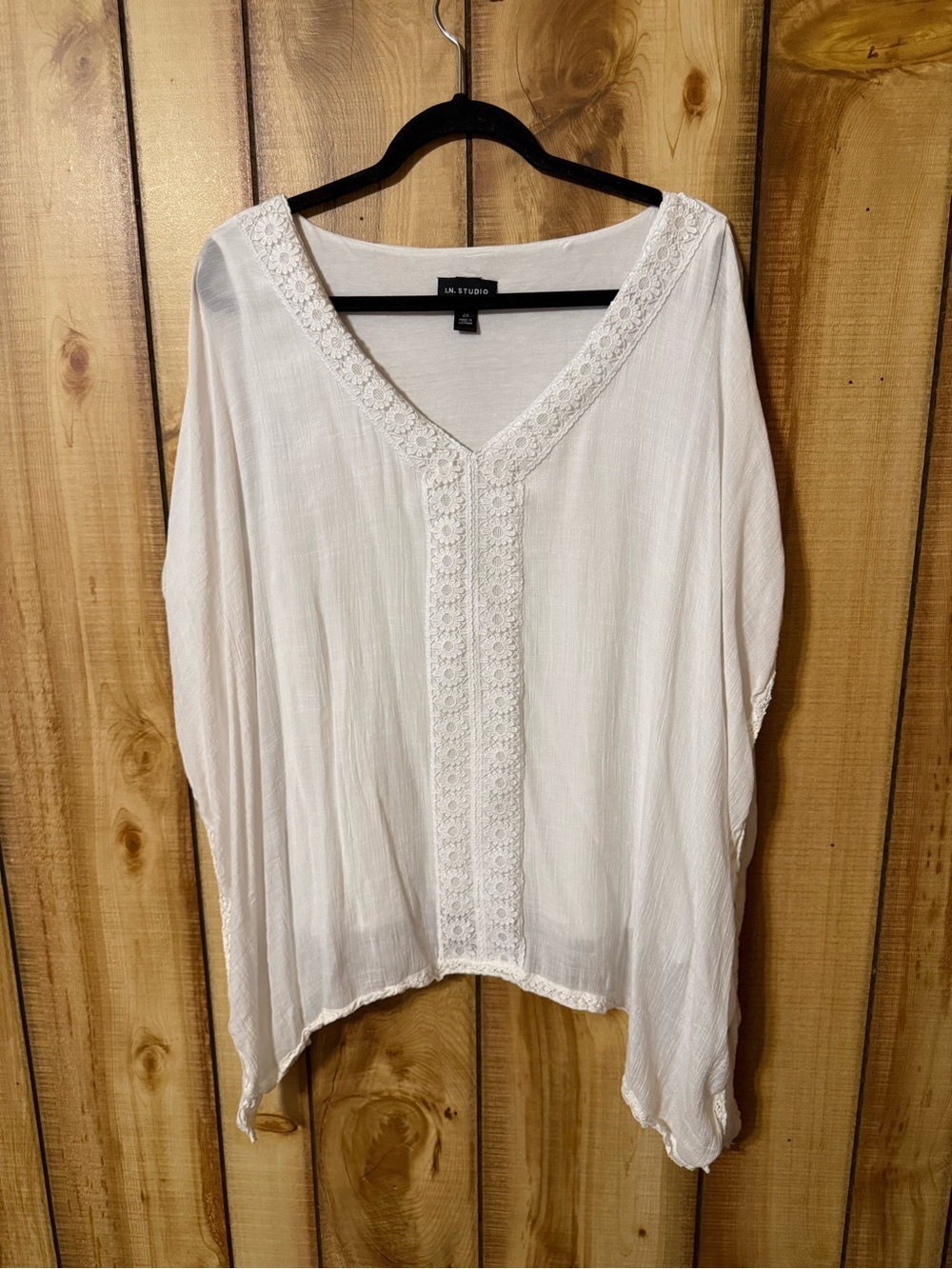 I.N. Studio White Lace Poncho Blouse 2X Boho Layered Top